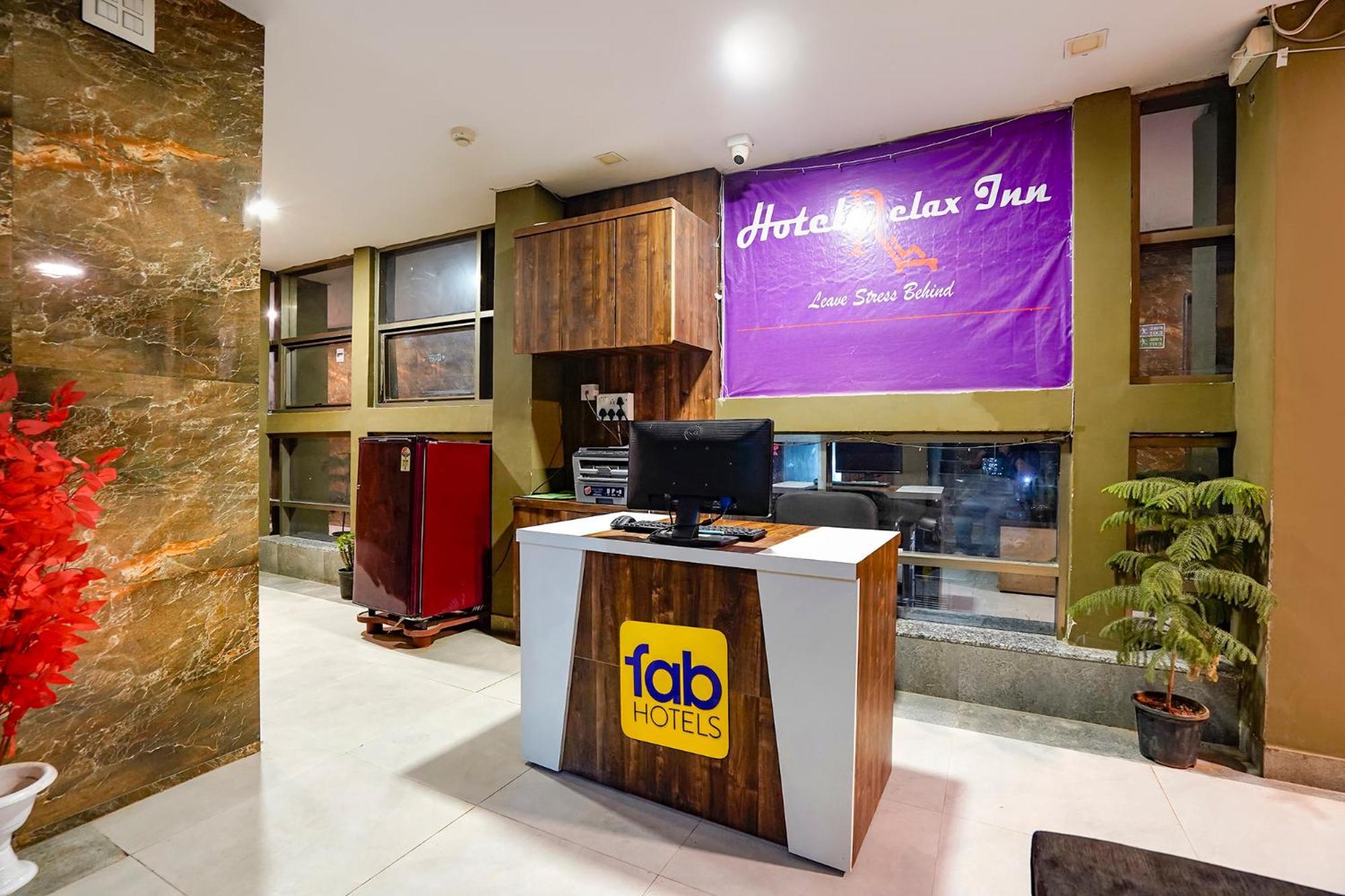 Fabhotel Relax Gandhinagar Exteriör bild